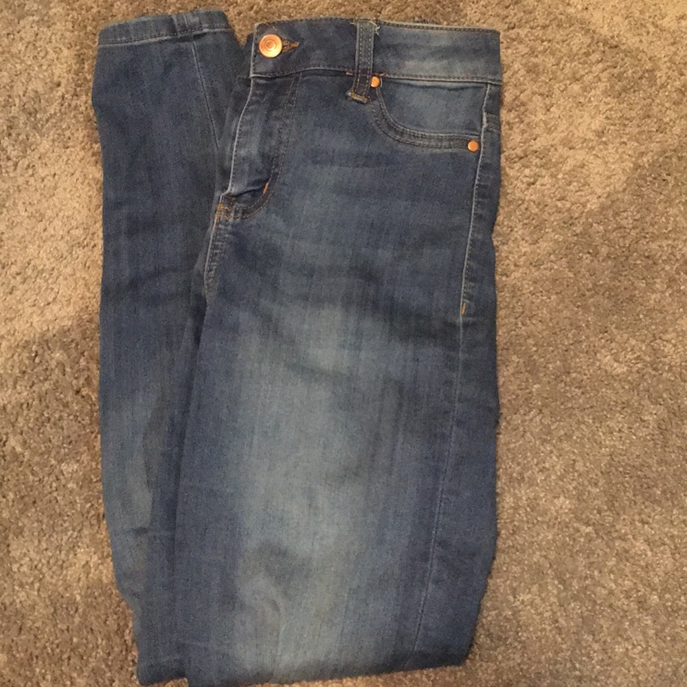 High Waisted Jeans